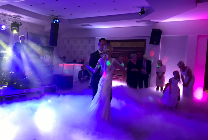 Pierwszy taniec. Ciężki dym na wesele. Gościniec nad Gopłem
